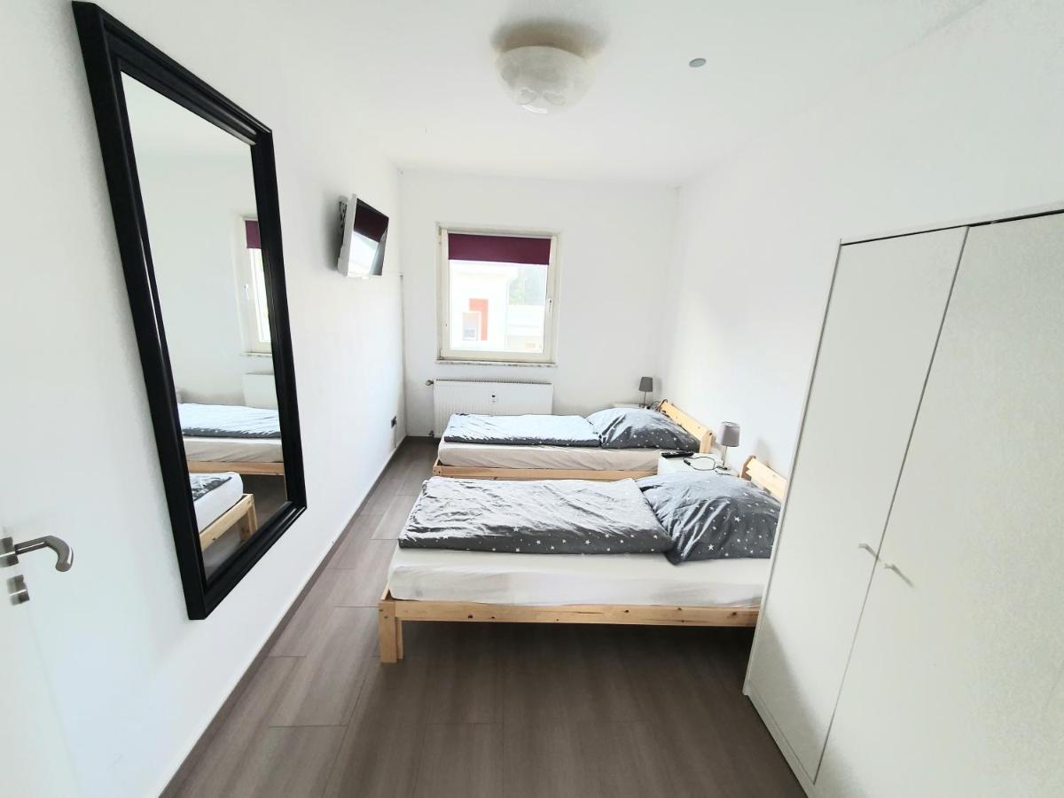 Pottmensch Oberhausen 3 Schlafzimmer エクステリア 写真